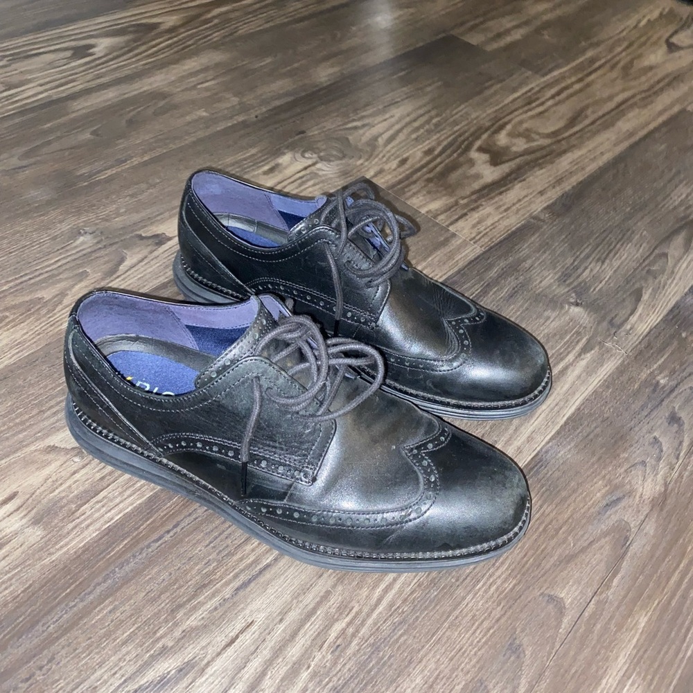 Cole Haan wing toed dress shoes, black, size 10